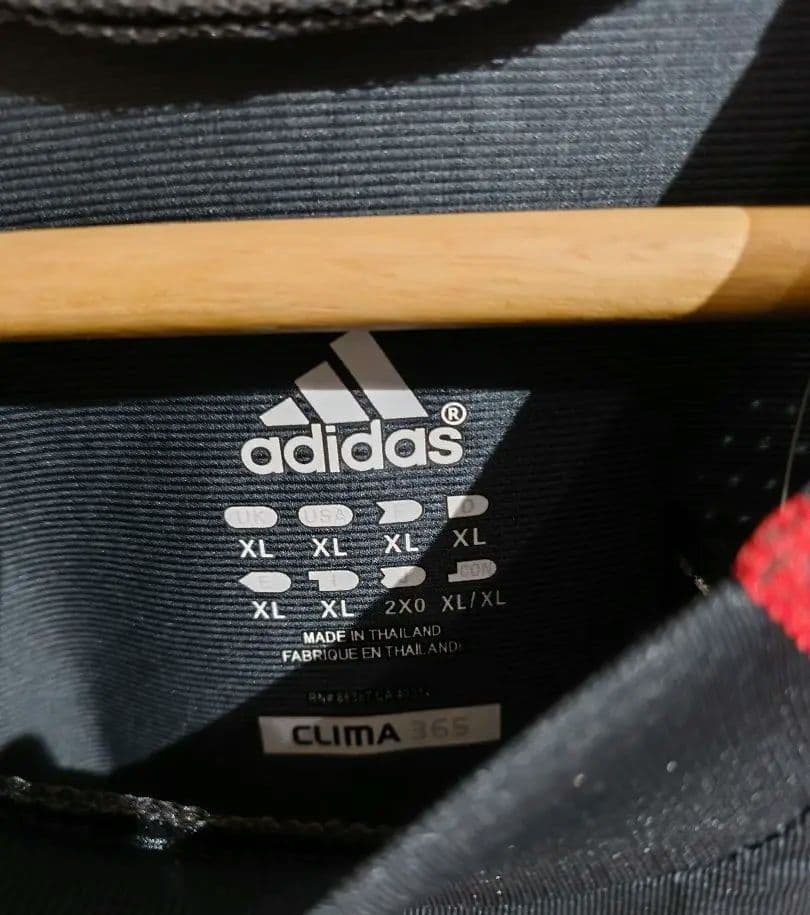 リバプール　ユニフォーム　トーレス 9番 シャツ