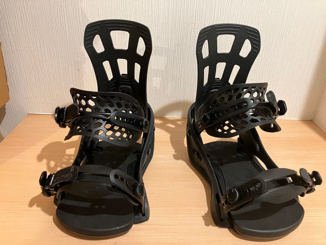 FLUX EM ブラックMサイズ