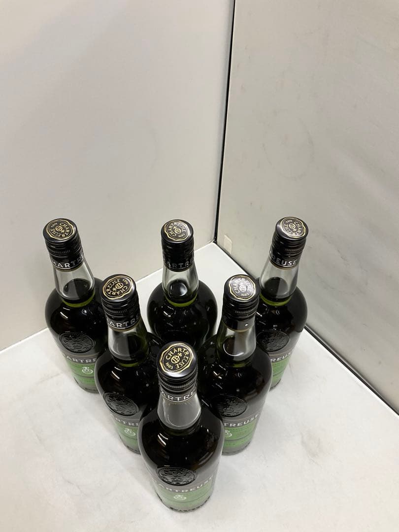 CHARTREUSE VERTE シャルトリューズ ヴェール 55% 6 本