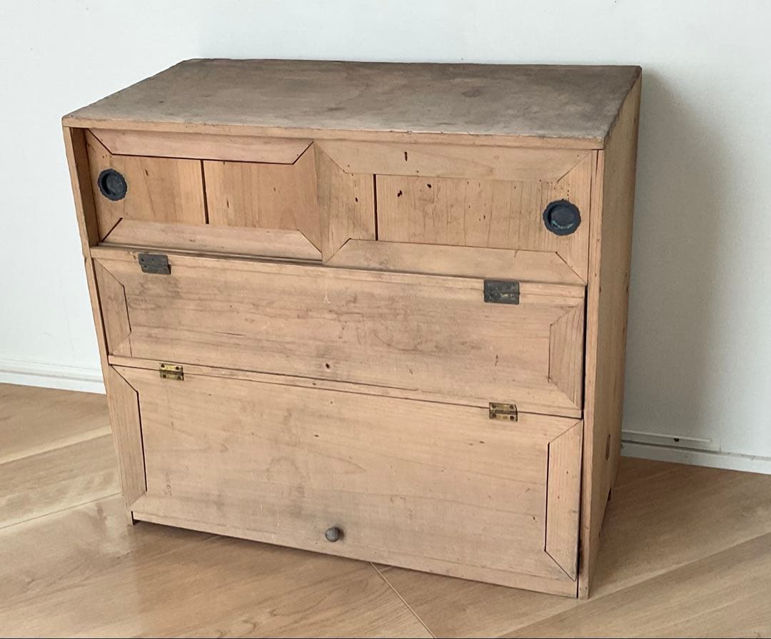 パタパタ箪笥　古家具　下駄箱　アンティーク　収納　横幅約53cm 高さ約49cm