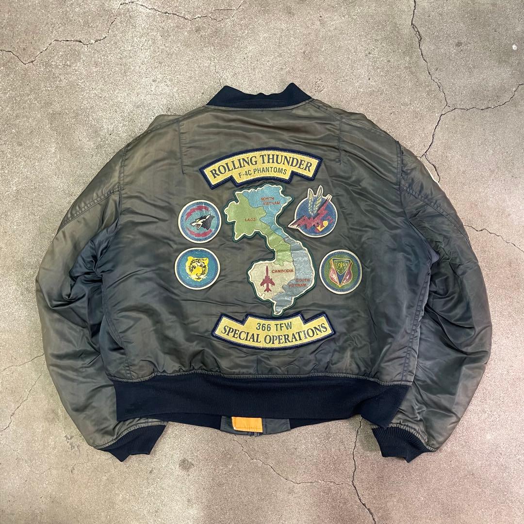 ジャケット・アウター 90s AVIREX ROLLING THUNDER MA-1 XL