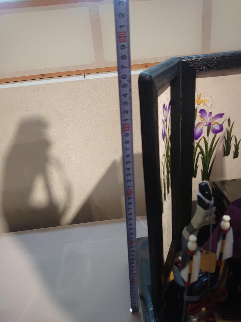 ●五月人形フルセット●　正絹縅の金兜　高級焼桐台屏風セット