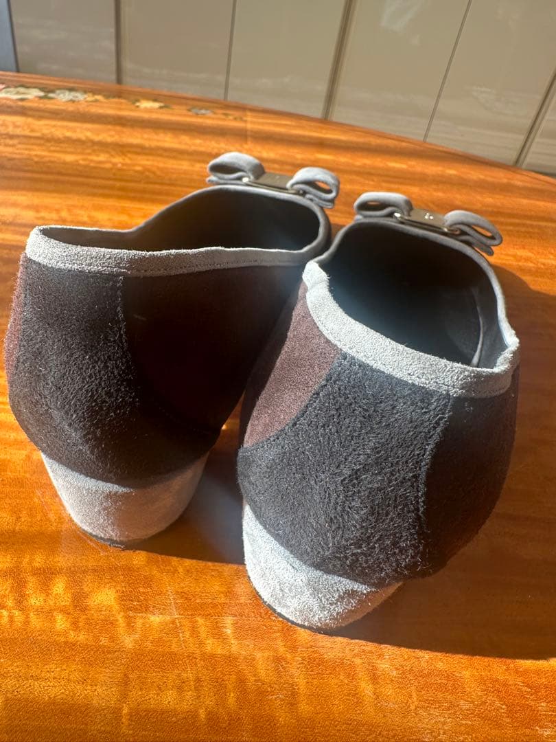 美品⭐︎フェラガモ 61/2D