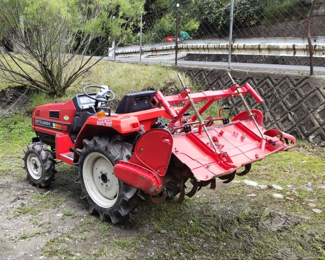 MITSUBISHI MT16 トラクター 4WD