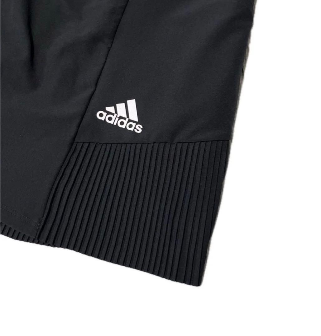 adidasゴルフスカート