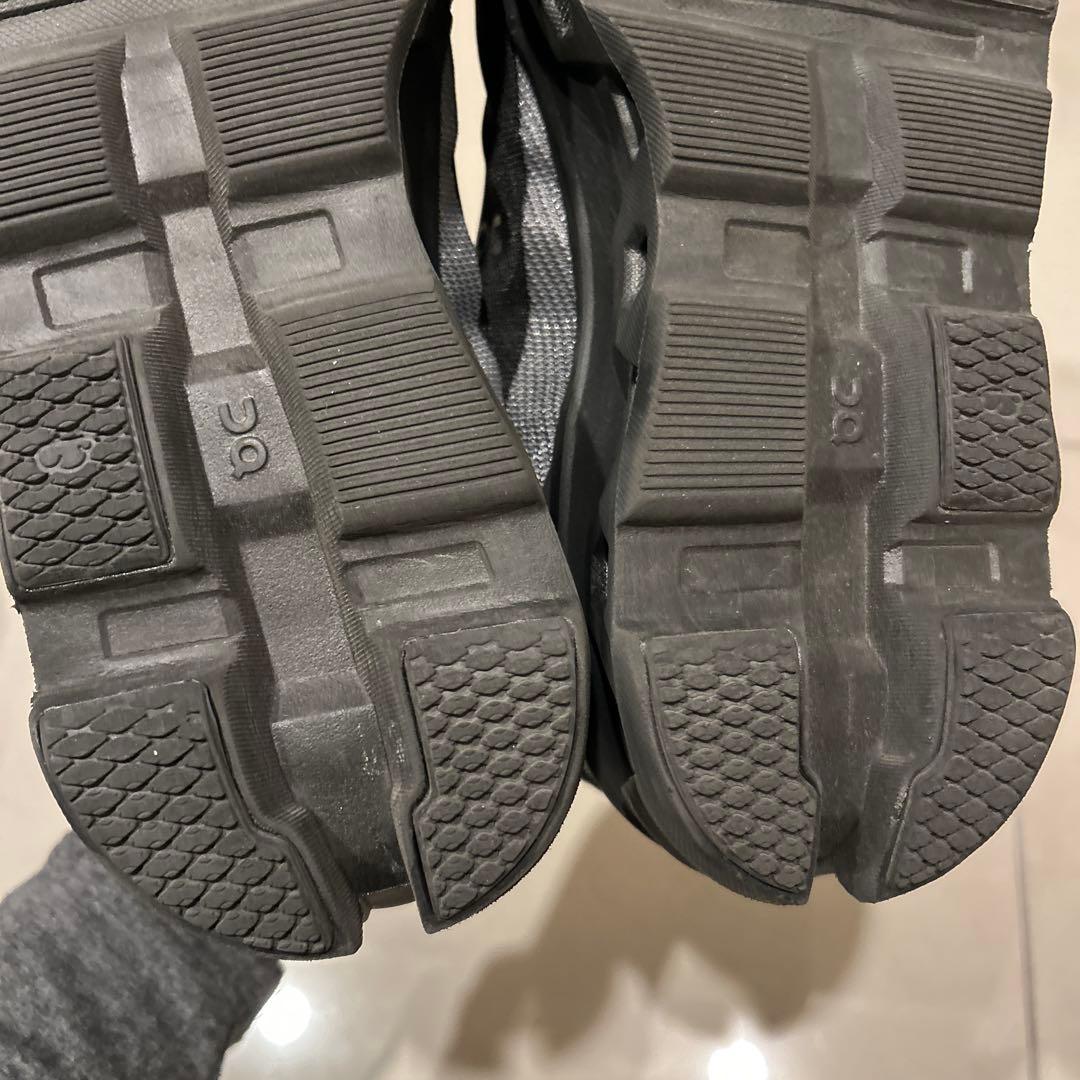 On Cloudmonster2 ランニングシューズ