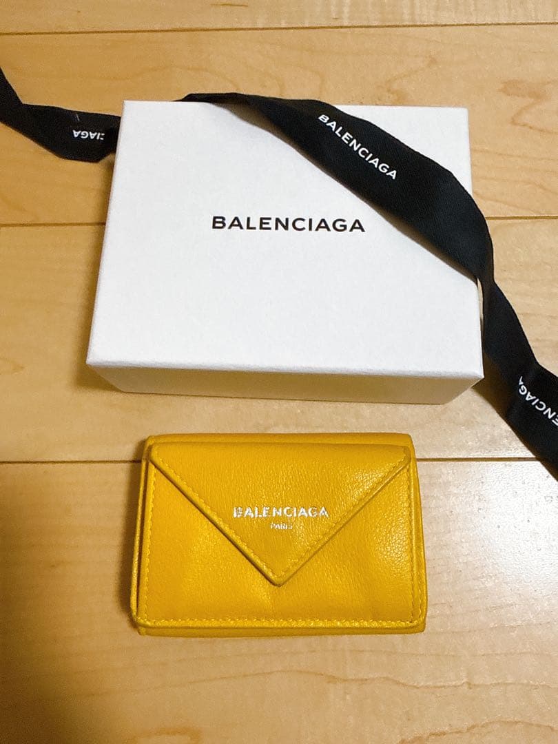 バレンシアガ ペーパーミニウォレット 三つ折り財布 ミニ財布 超美品