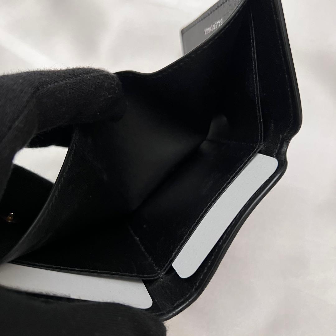 ◇極美品◇バレンシアガ　エブリデイ　コンパクト三つ折り財布　レザー　ブラック
