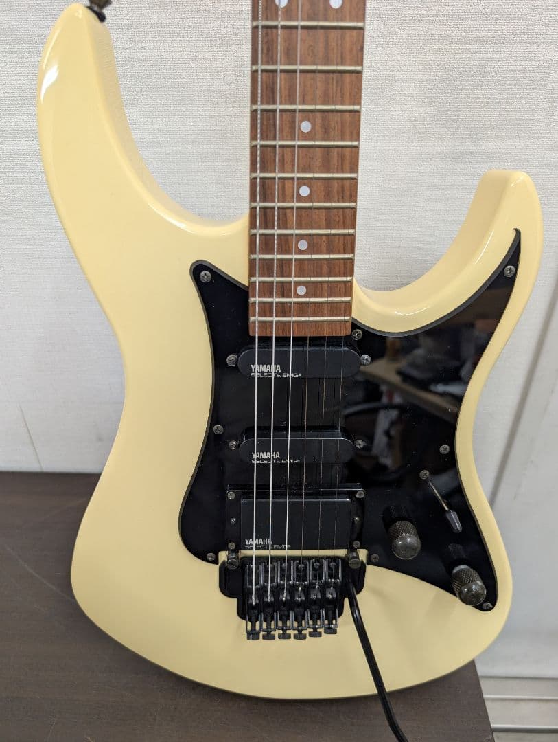 YAMAHA　エレキギター　RGX512J