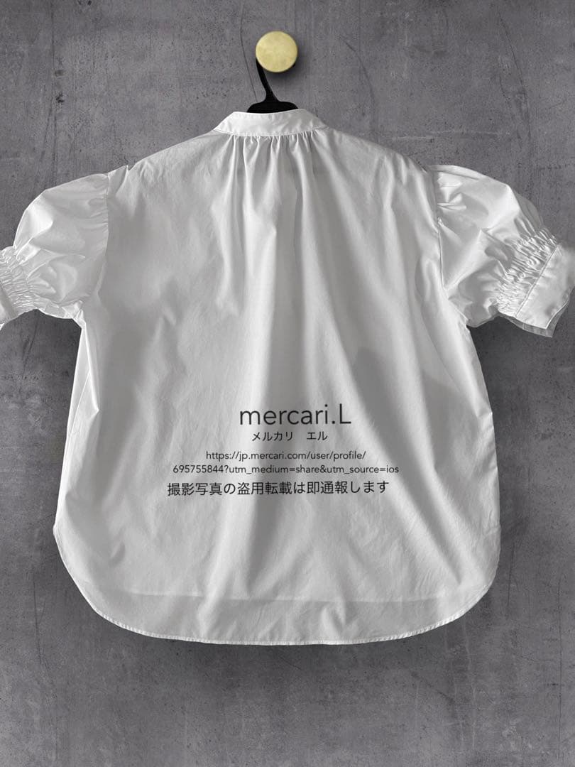 【新品未使用タグ付】july nine ジュライナイン パフスリーブブラウス　白