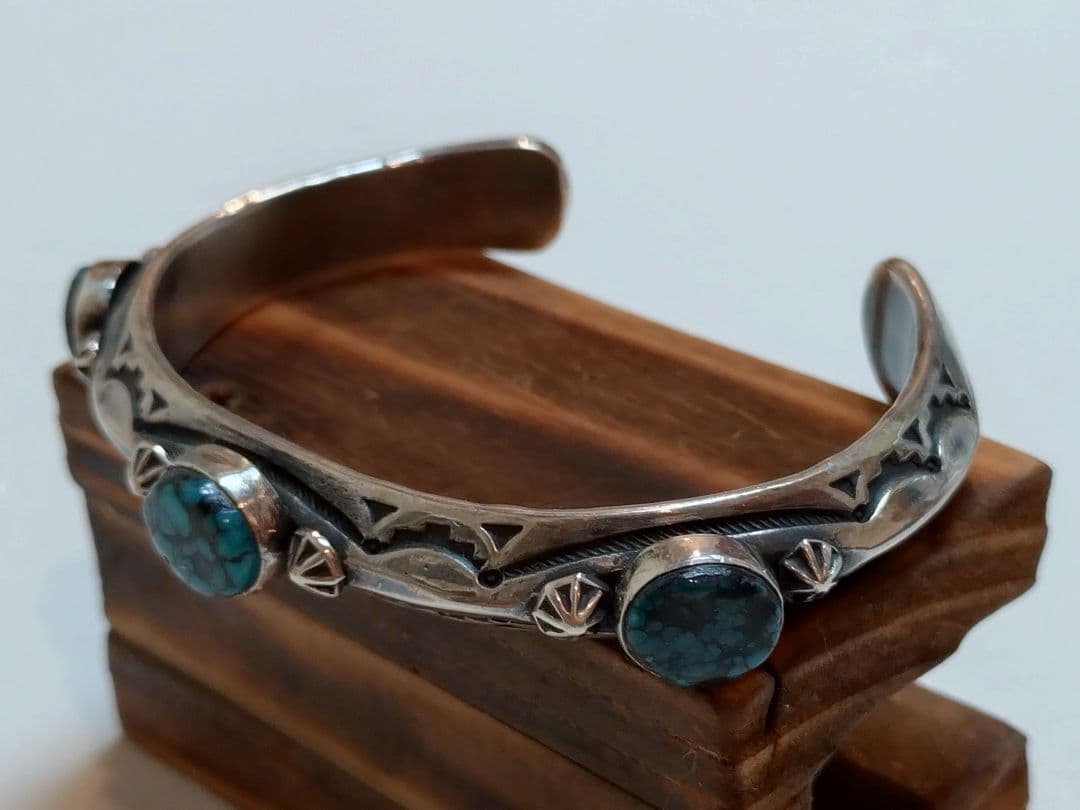 にゃり様確認用ページ❗️インディアンジュエリー、 ターコイズバングル