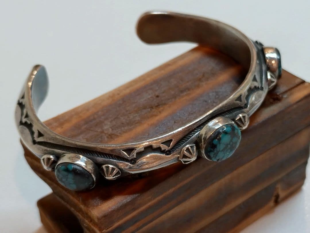 にゃり様確認用ページ❗️インディアンジュエリー、 ターコイズバングル