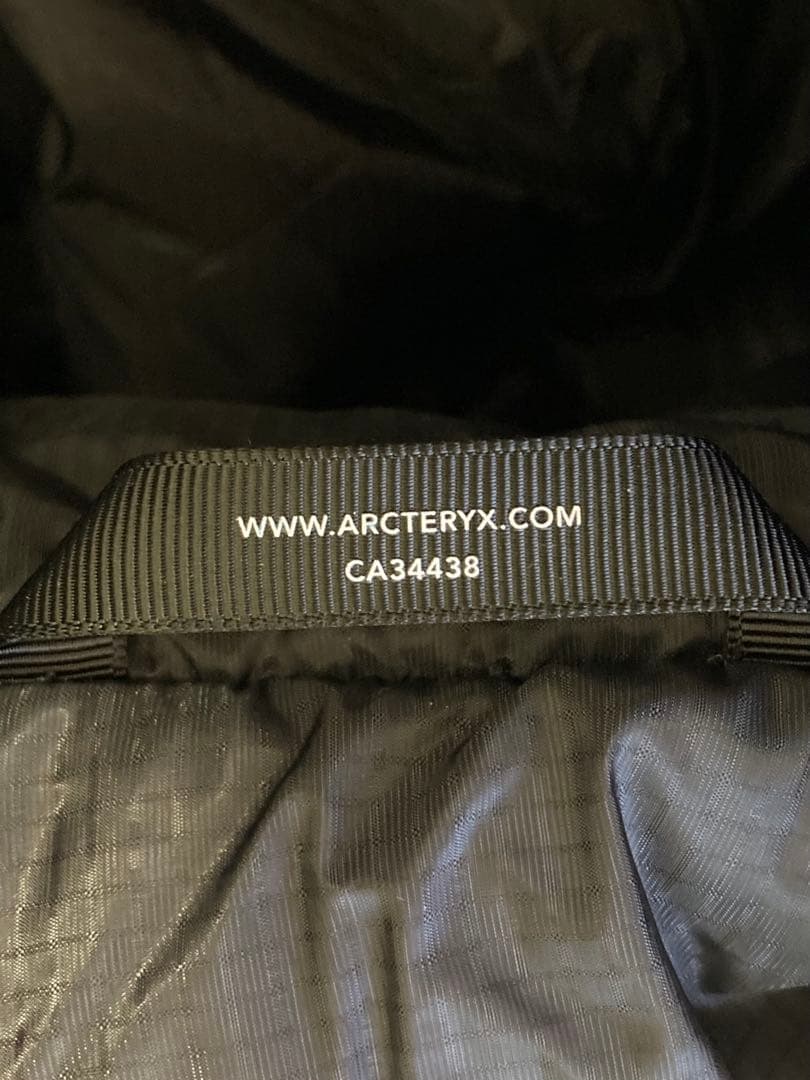 ARC'TERYX ニュークレイパーカー　Sサイズ黒色