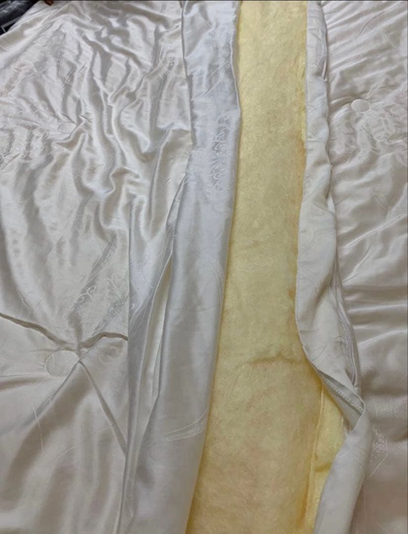 掛け布団黄金繭-ゴールドシルクー