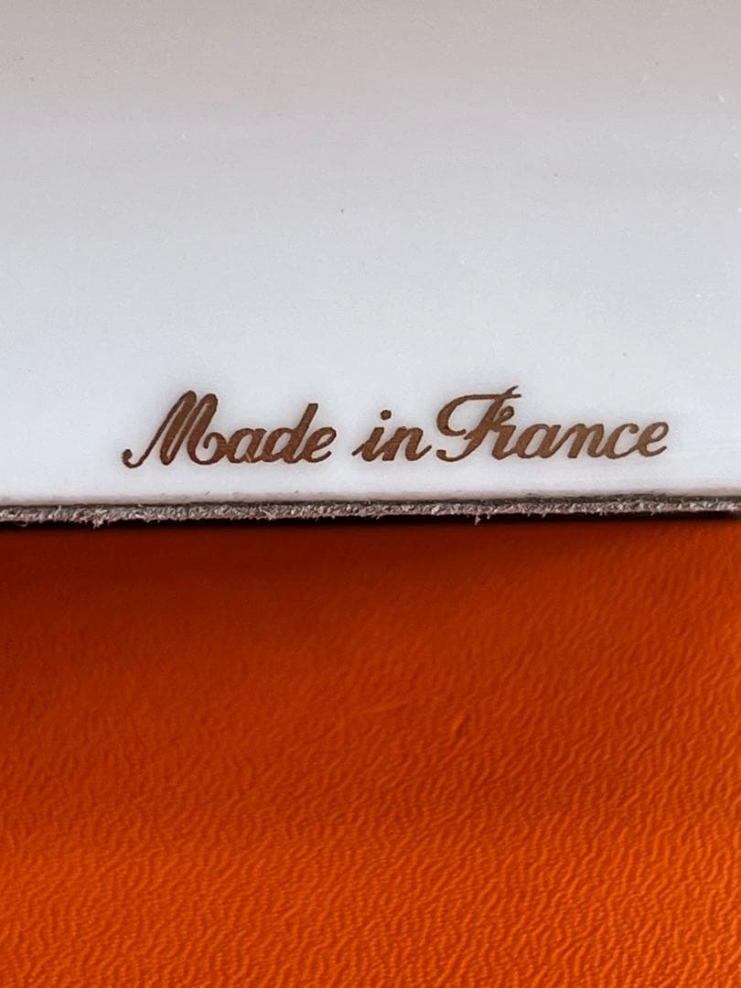 HERMÈS 陶磁器灰皿 ストライプデザイン馬柄