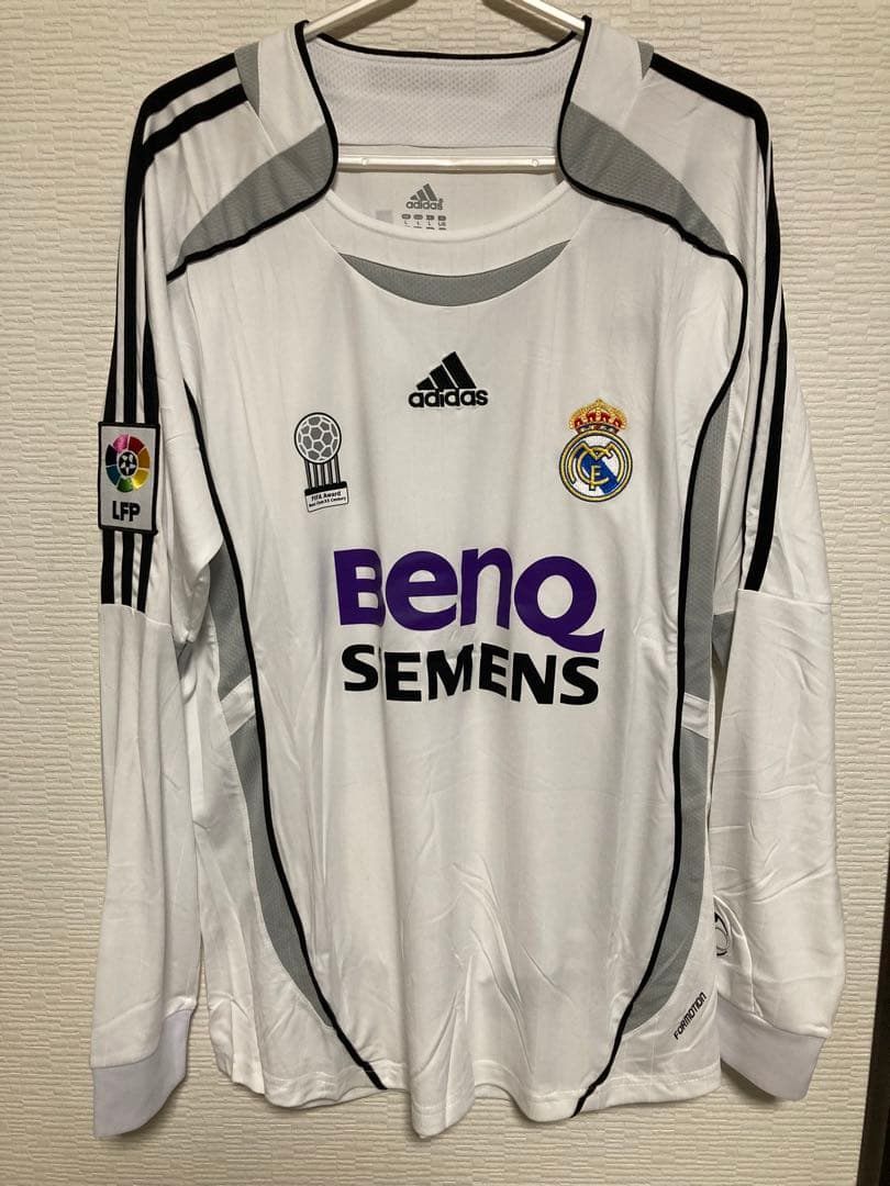 05-06 レアル・マドリード ロナウド ユニフォーム（H）