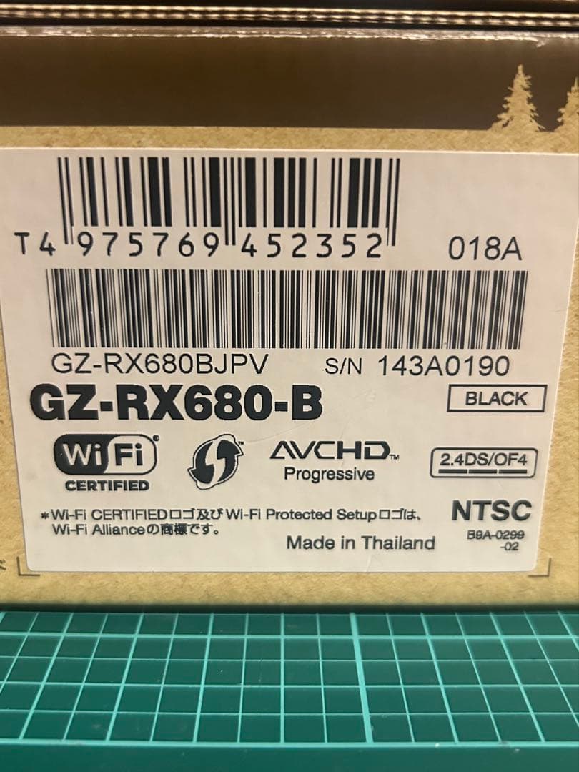 JVC Everio R ビデオカメラ 本体　GZ-RX680-B美中古品