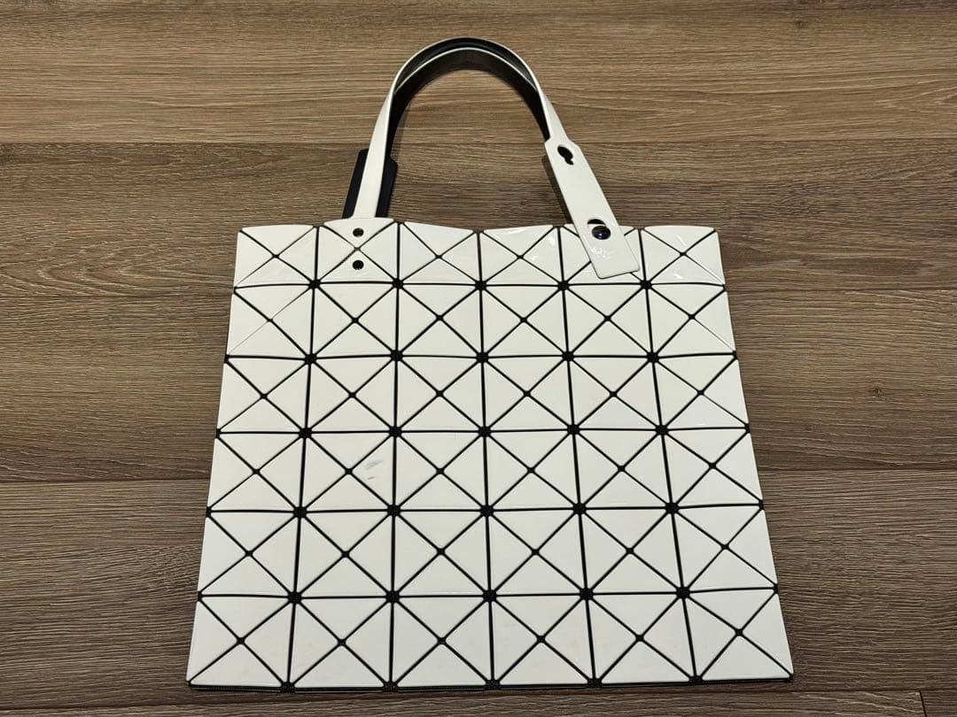 BAOBAO トートバッグ　白