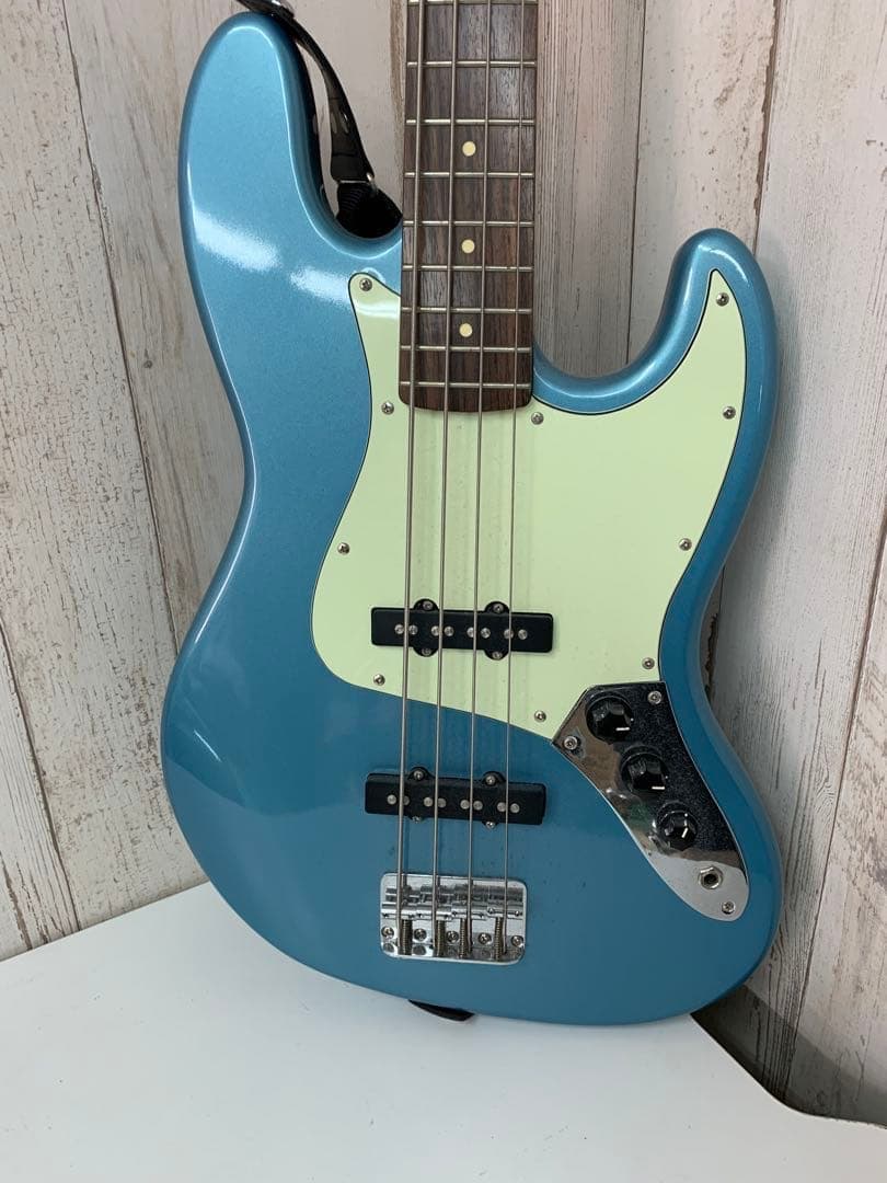 Grassroots エレキギター　ベース