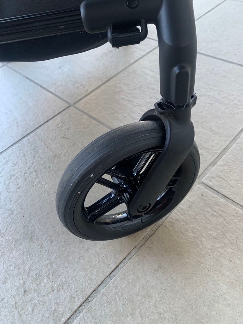 NMNK 様 2023年製 cybex MELIO ベビーカー グレー