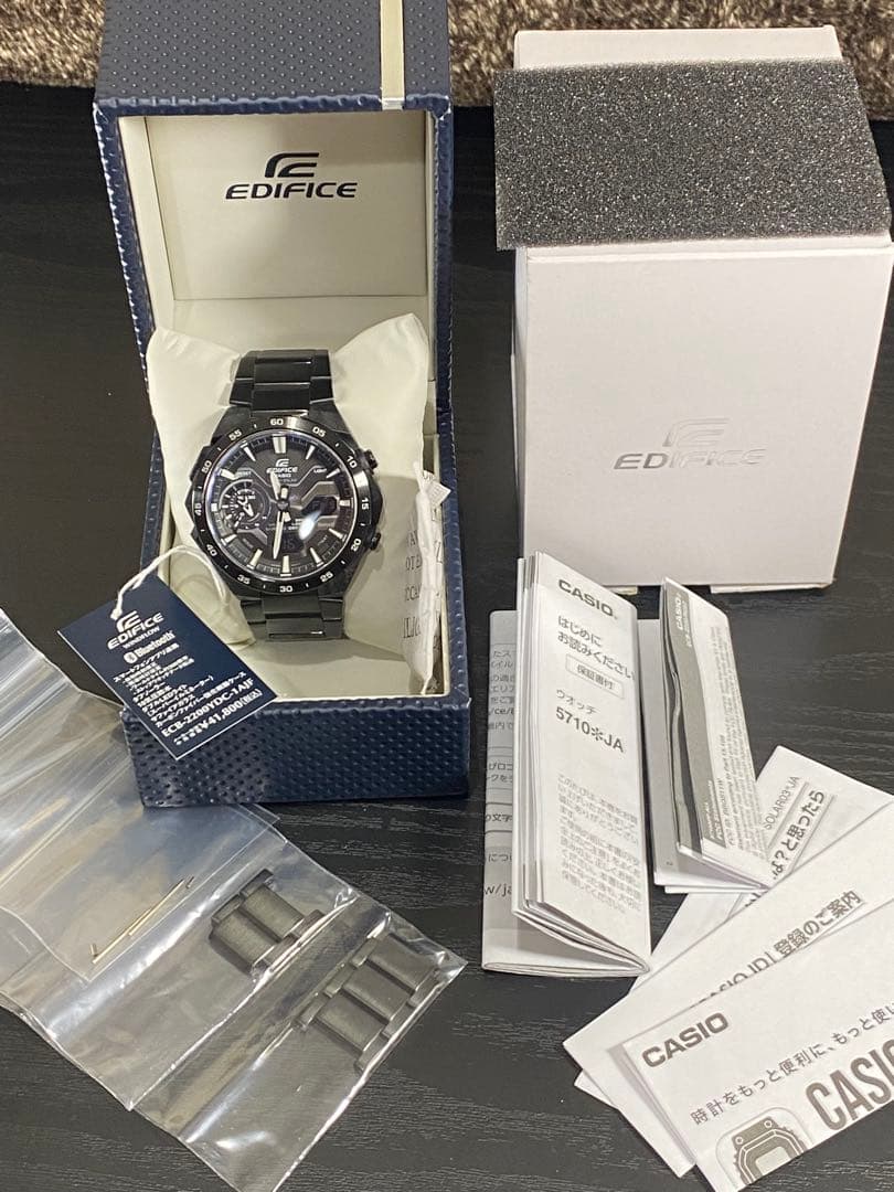 美品 CASIOカシオEDIFICEエディフィス Bluetoothタフソーラー