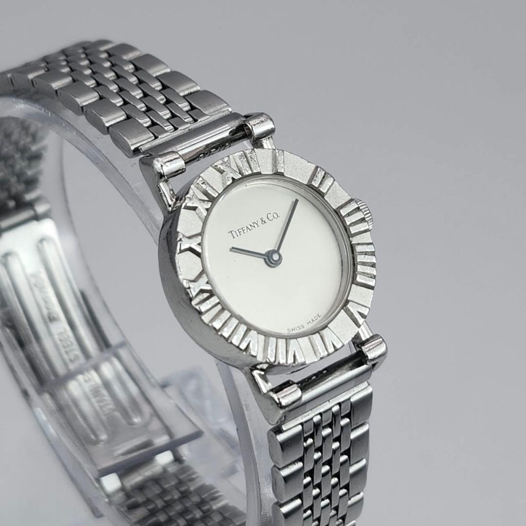 ティファニー　アトラス　腕時計　レディース　クォーツ　ホワイト文字盤　ローマン