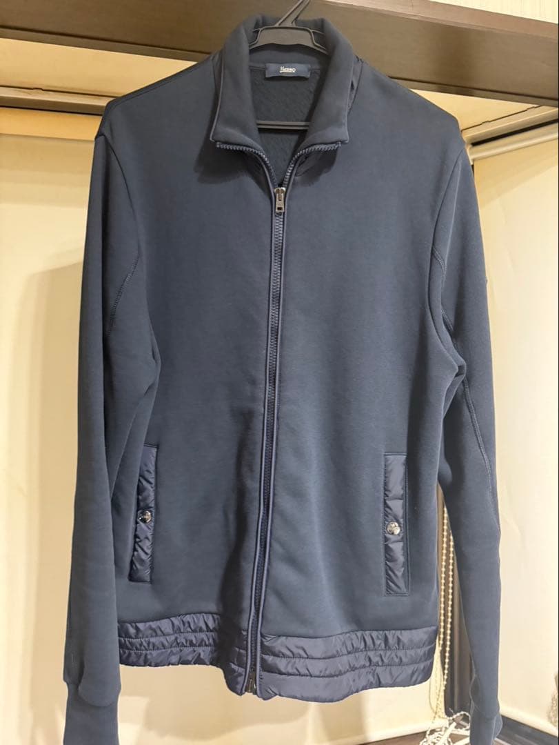 ヘルノ ネイビー ジップアップ ジャンパー
