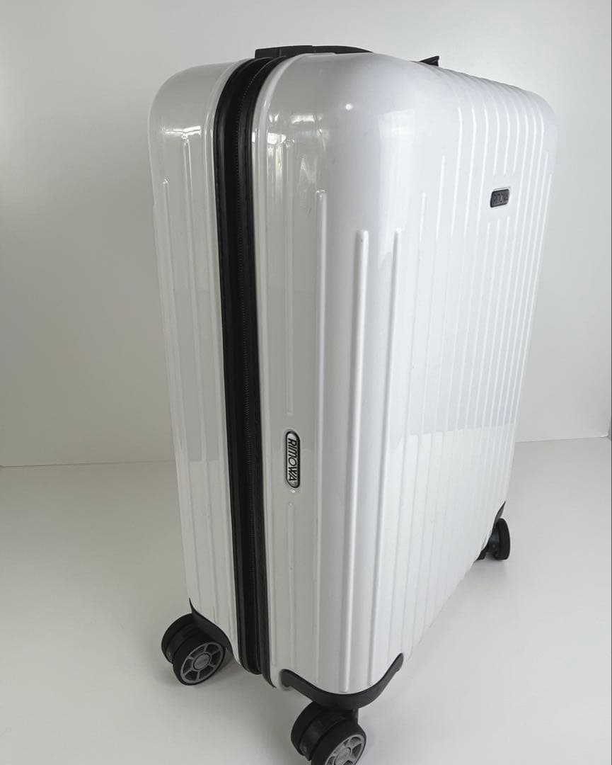 RIMOWA リモワ サルサ エアー　34L 4輪　機内持ち込み可能　白
