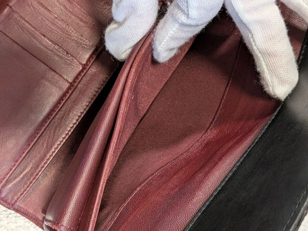 シャネル　マトラッセ　三つ折り長財布　ラムスキン　黒　チェーンショルダー