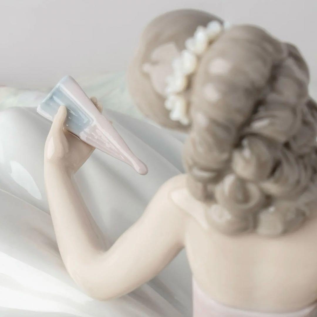 リヤドロ お祭り ひと休み 舞踏会の女性 5859 LLADRO