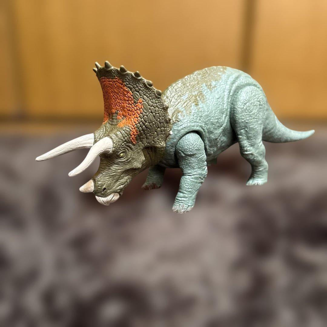 マテル　ジュラシックワールド　恐竜　 ８体セット