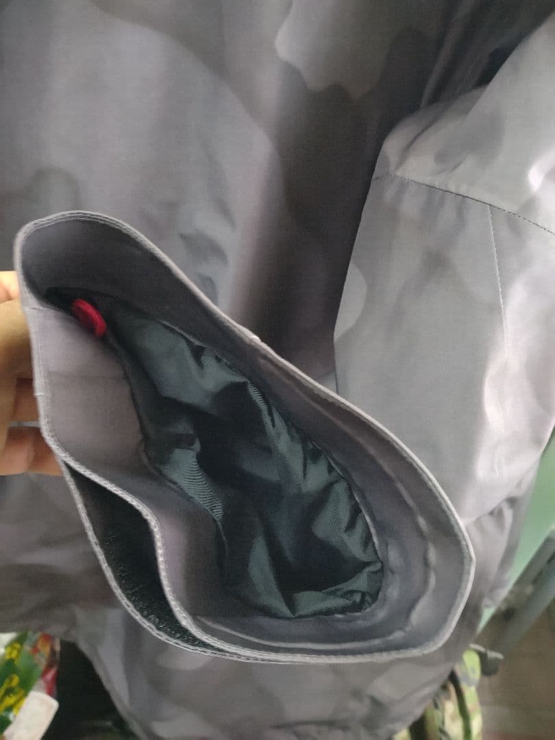 BURTON　A・K（Sサイズ）