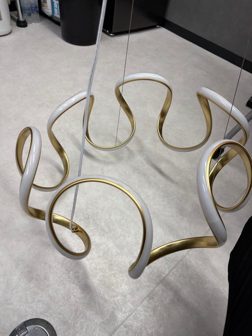 ホワイトゴールド シーリングライト