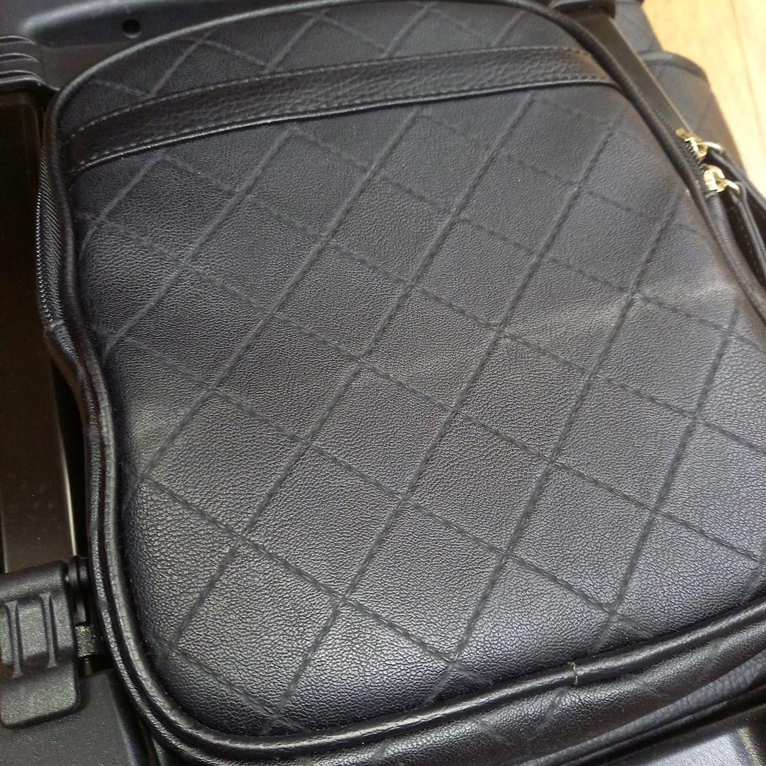 SWANY　スワニー　キャリーバッグ　キルティング　ダイヤキルト