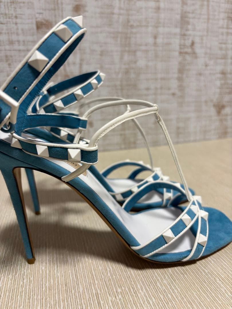 Valentino 青白 スタッズ ハイヒール25㎝〜25.5㎝