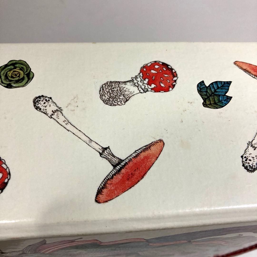 ヒグチユウコ　ペーパートランクボックス