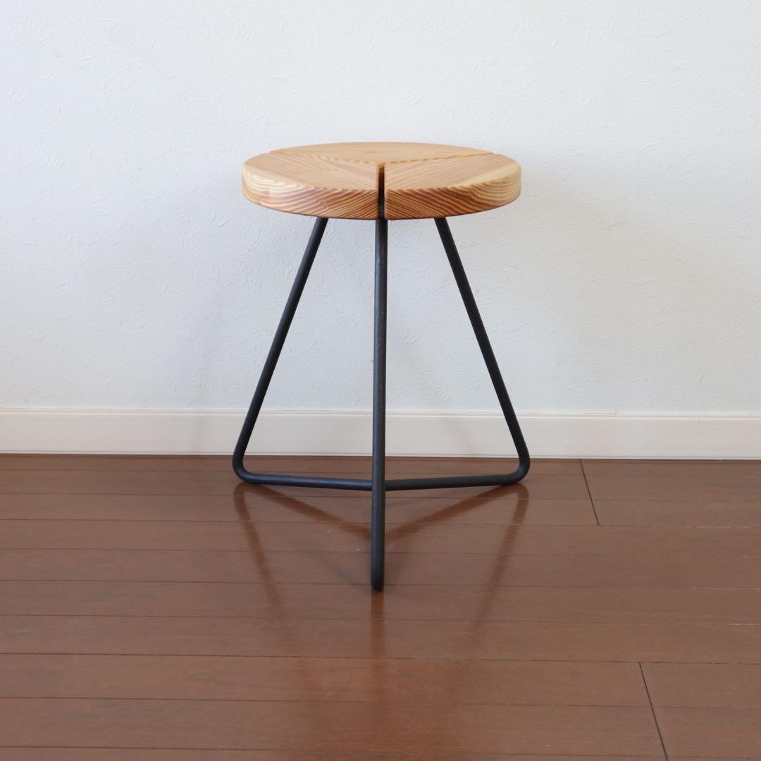 アイアンスツール　杉座面