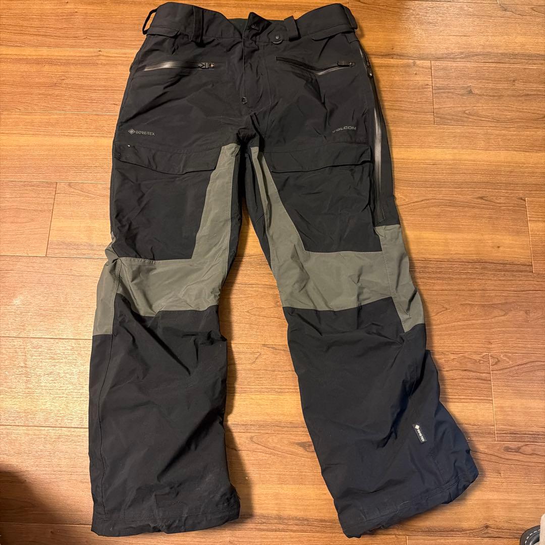 VOLCOM GORE-TEX スノーボードパンツ 男性用