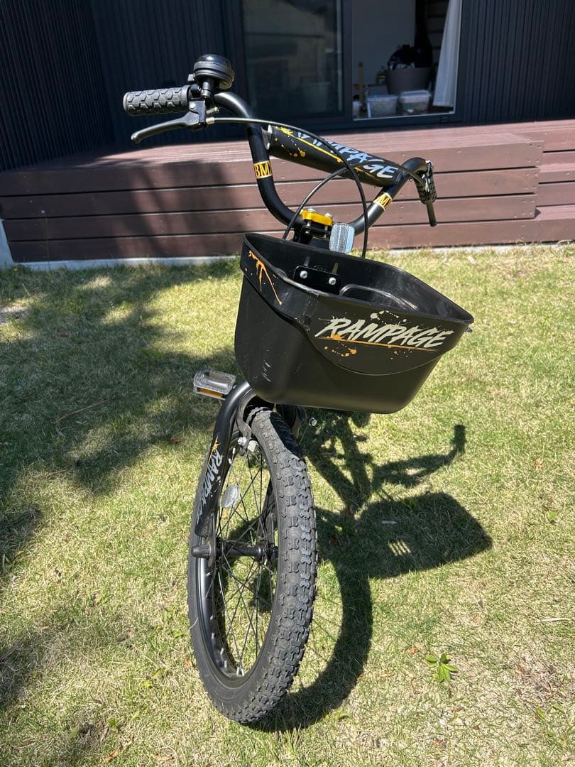 18インチ　RAMPAGE キッズバイク 黒/黄 前カゴ付き
