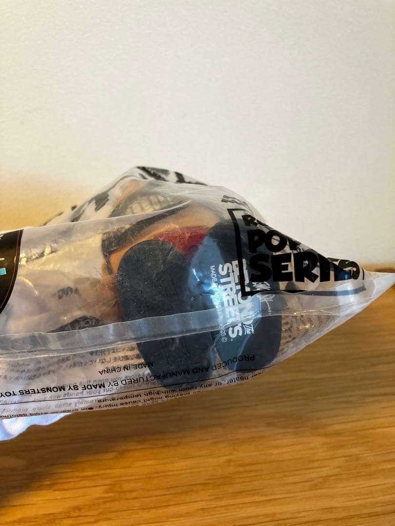 Ron English Charlie Mask Girl フィギュア