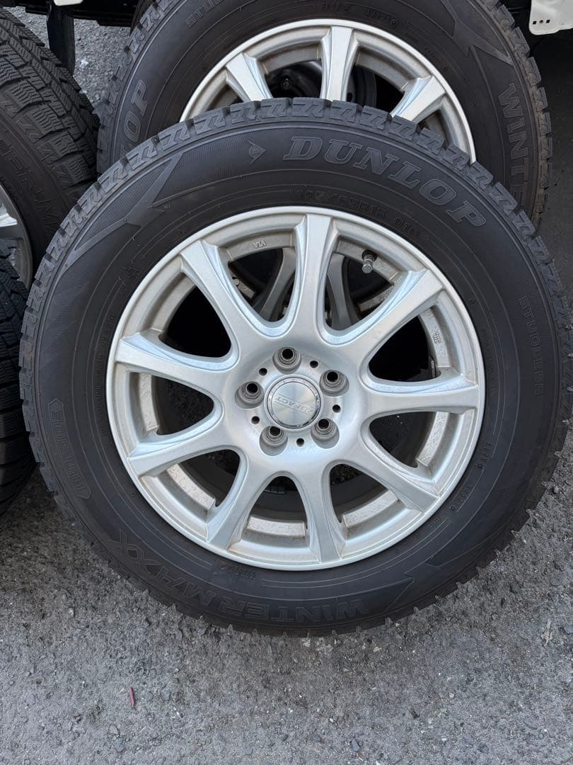 DUNLOP 195/65R15スタッドレスタイヤ 15インチ 4本セット