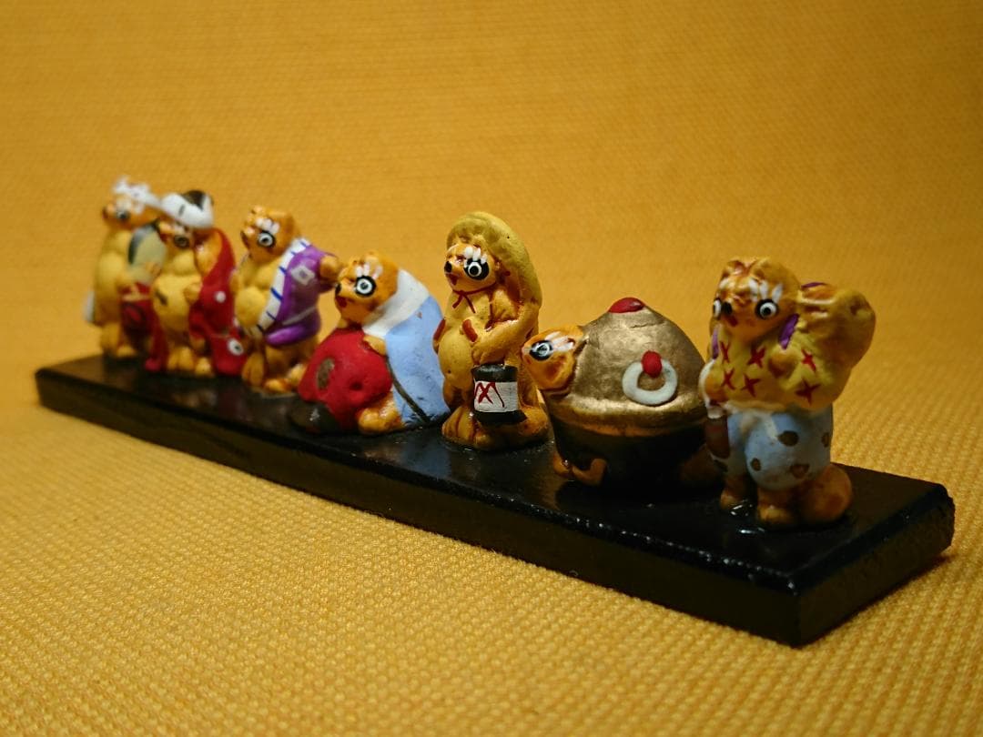 【美品】七福神　たぬき　狸 　陶器　置物　インテリア　工芸品　美術品　A3377