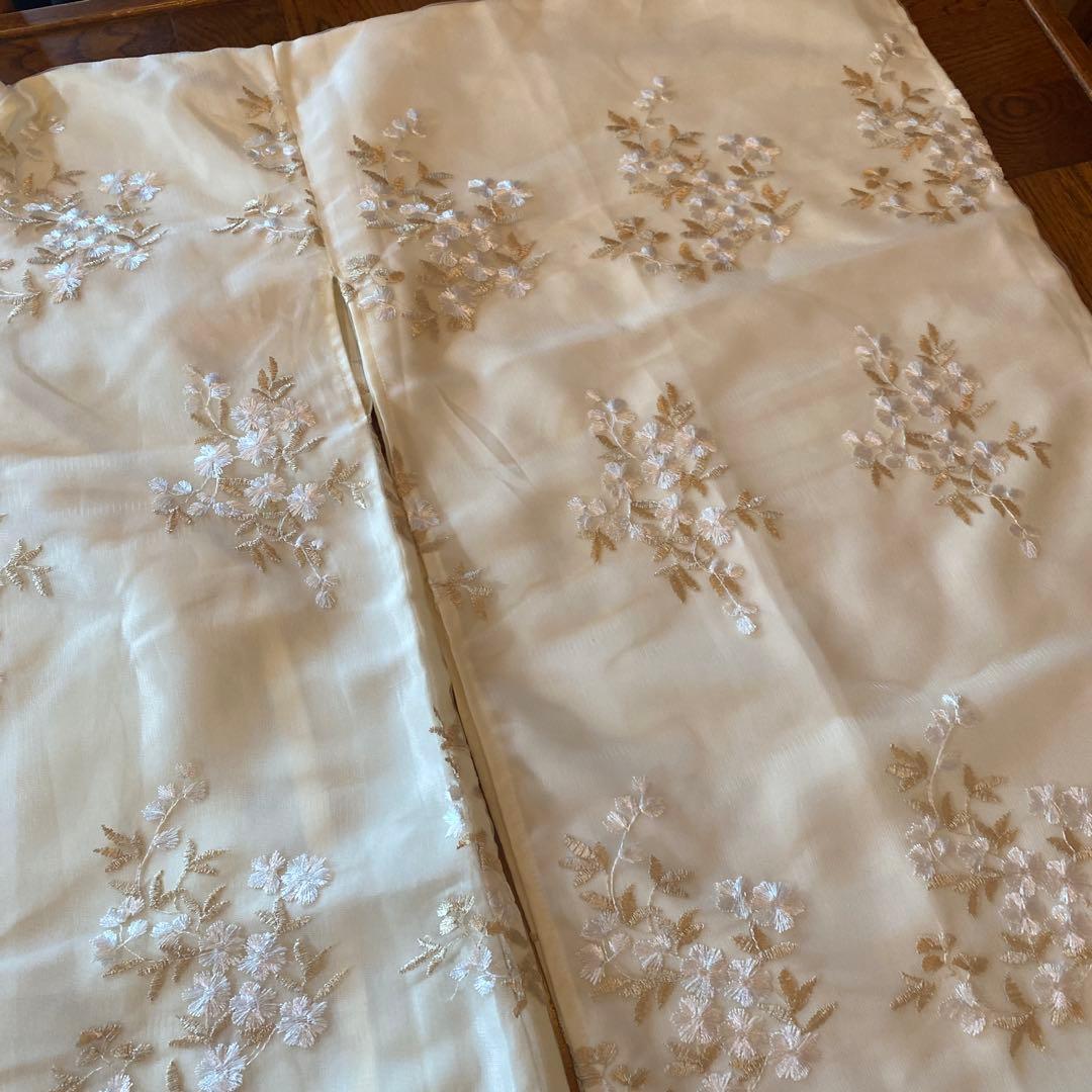 キャサリンコテージ　花刺繍チュールレース袴セット 肌着&髪飾り付