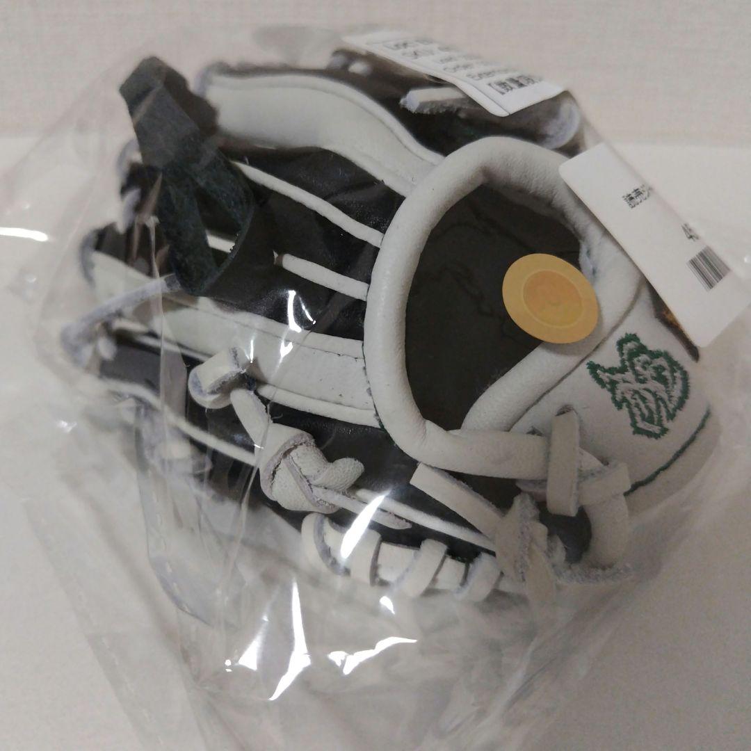 読売ジャイアンツ　吉川尚輝　2025 誕生祭　記念　ミニチュアグラブ