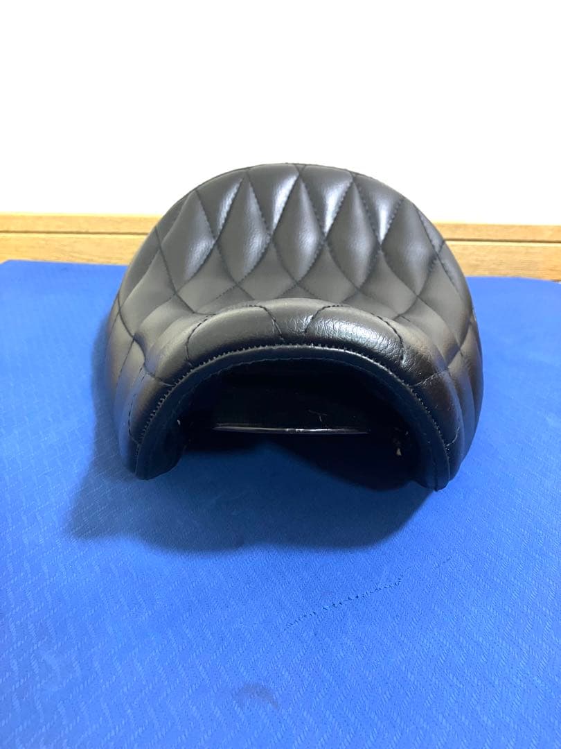 ハーレー　イージーライダース　スポーツスター　シート　ソロシート