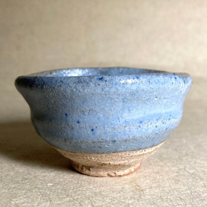 青斑唐津沓形ぐい呑　唐津焼　ぐい呑　焼き物　陶器　酒器　陶芸