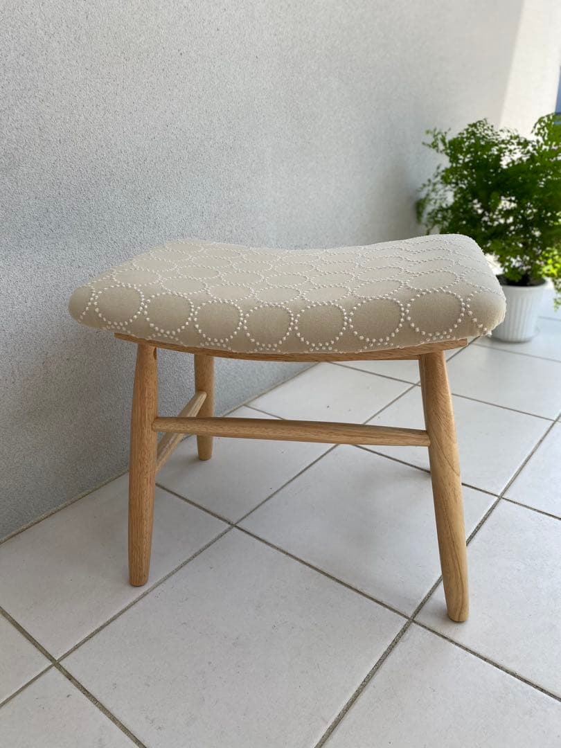 ミナペルホネン タンバリン dop エクリュ スツール　ハンドメイド