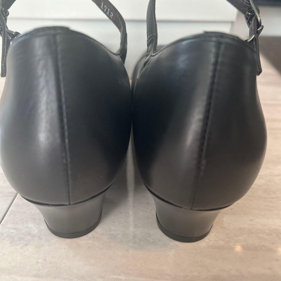 【専用】AKAISHI 2足　アーチフィッターストラップ付きパンプス23.5