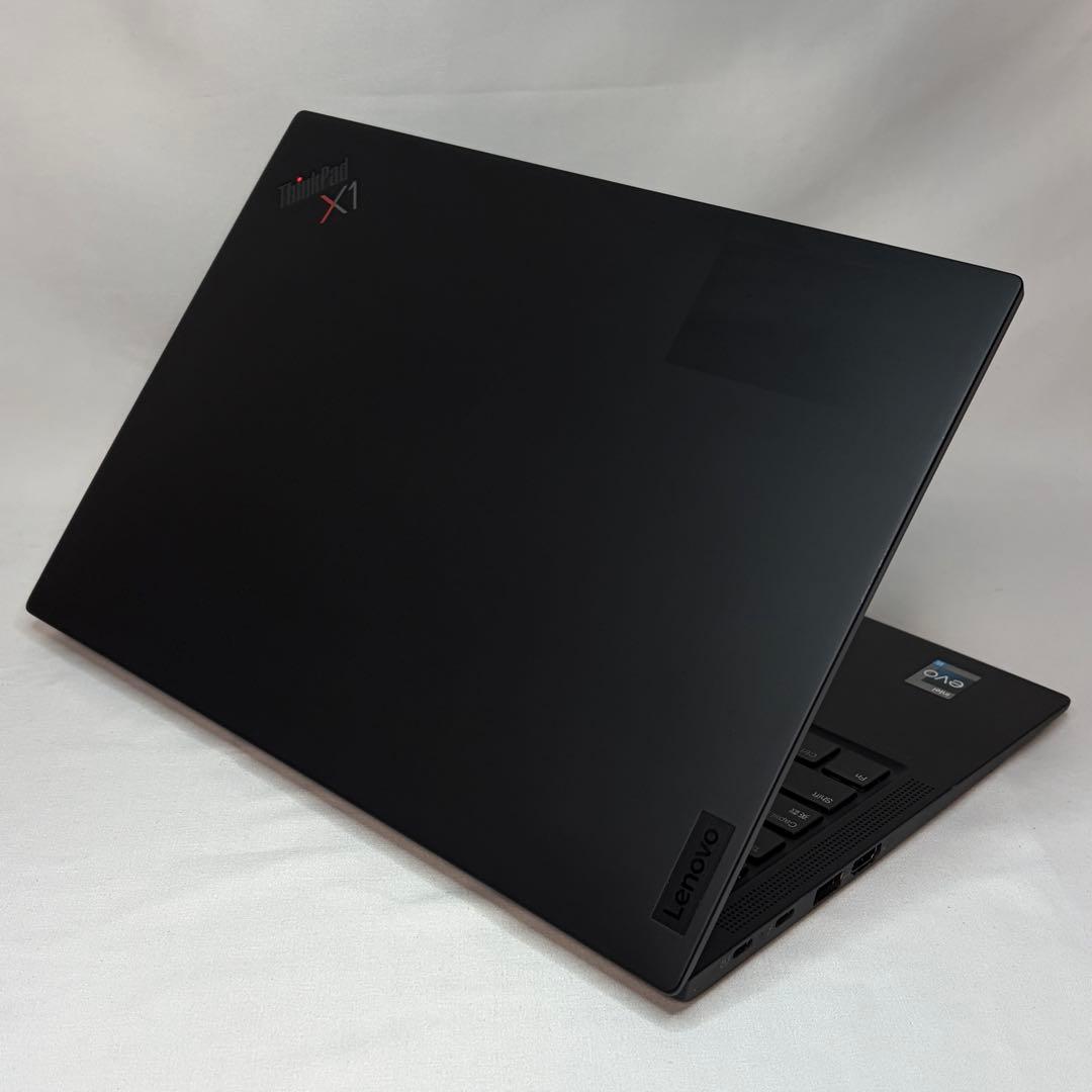 美品 ThinkPad X1 Carbon Gen10 i5 16GB オフィス
