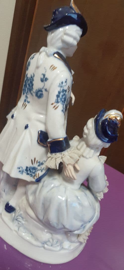 アンティーク人形置物